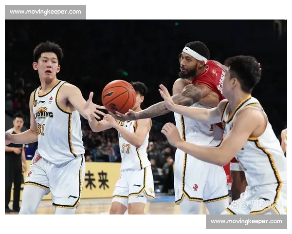 全面汇总篮球赛况数据解析球队表现与胜负走向核心亮点与关键球员表现